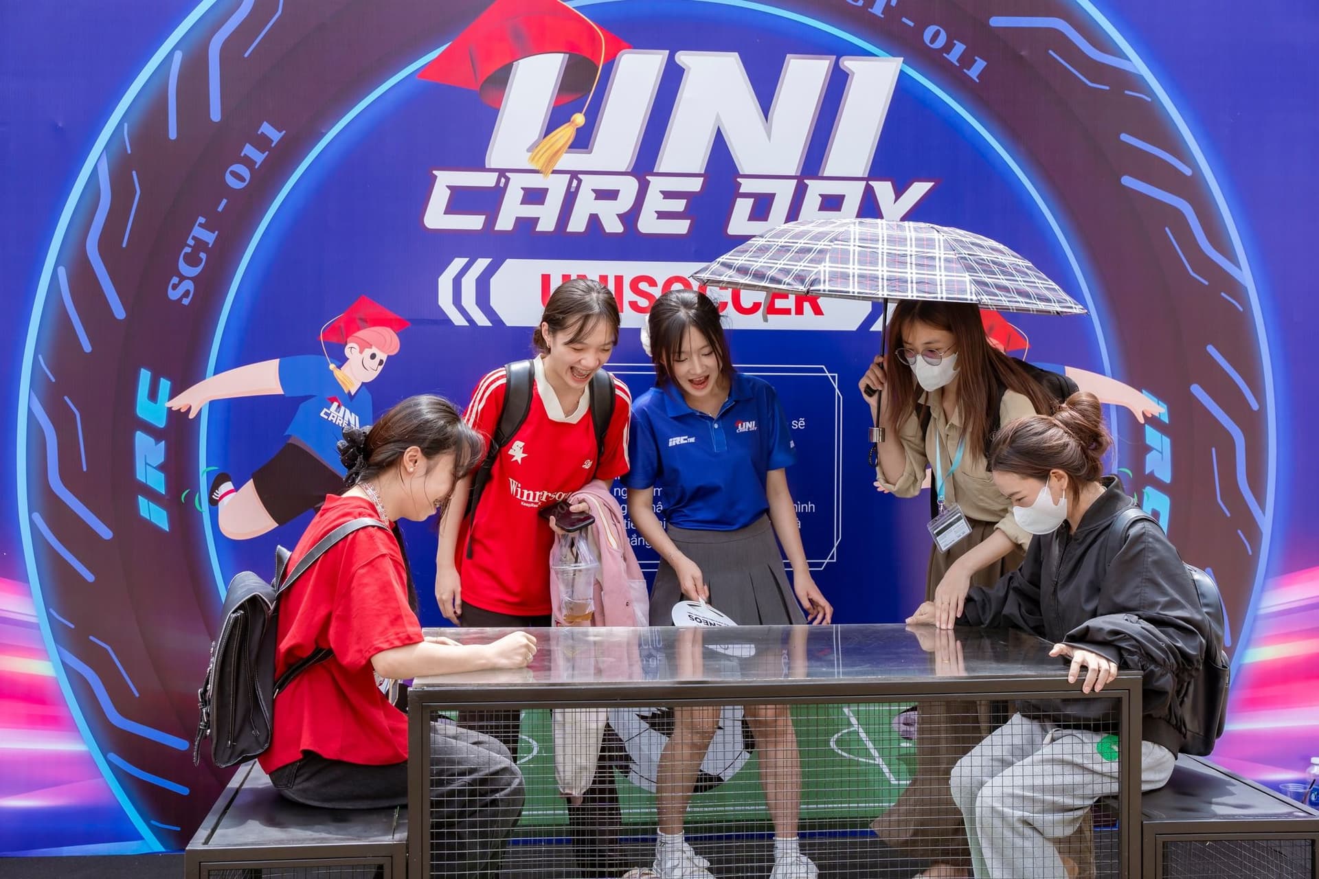 UNI CARE DAY – VUI HẾT NẤC, QUÀ CHẤT NGẤT!
